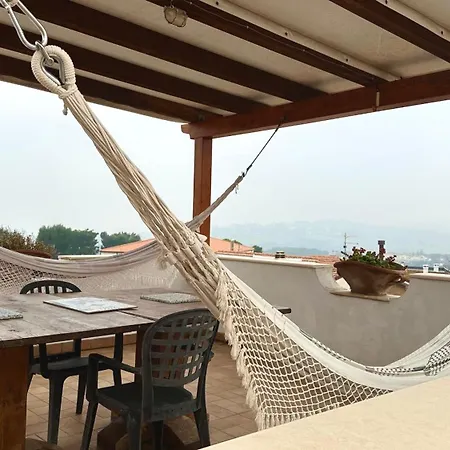 S328 - Sirolo, Deliziosa Mansarda Panoramica Apartmán *